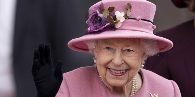 The Queen Elizabeth II to Leave Windsor Castle Next Month?