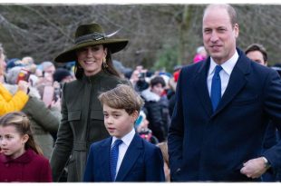 William & Kate Share Cute Sandringham Photo Of Their Children For Special Reason