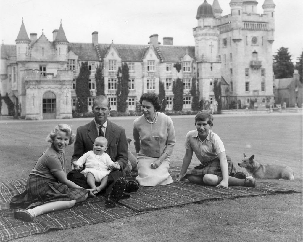 The royal family enjoying a picnic
